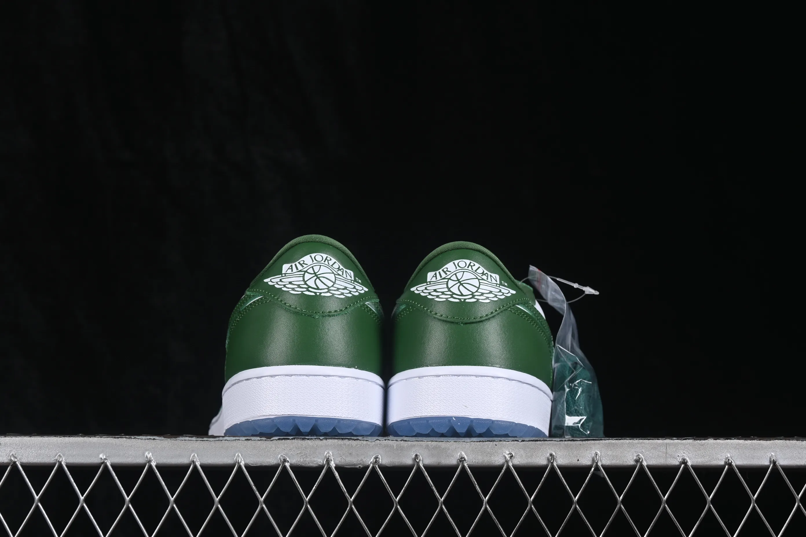 All Categories Air Jordan Jordan Series Basketball Shoes Air Jordan 1 Low Air Jordan 1 Low AJ1 Joe 1 Army Green and White Low-top Retro Culture Basketball Shoes DD9315-300